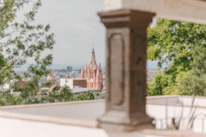 Casa Barranca Vista, Modern 3BR Villa in Historic Centro